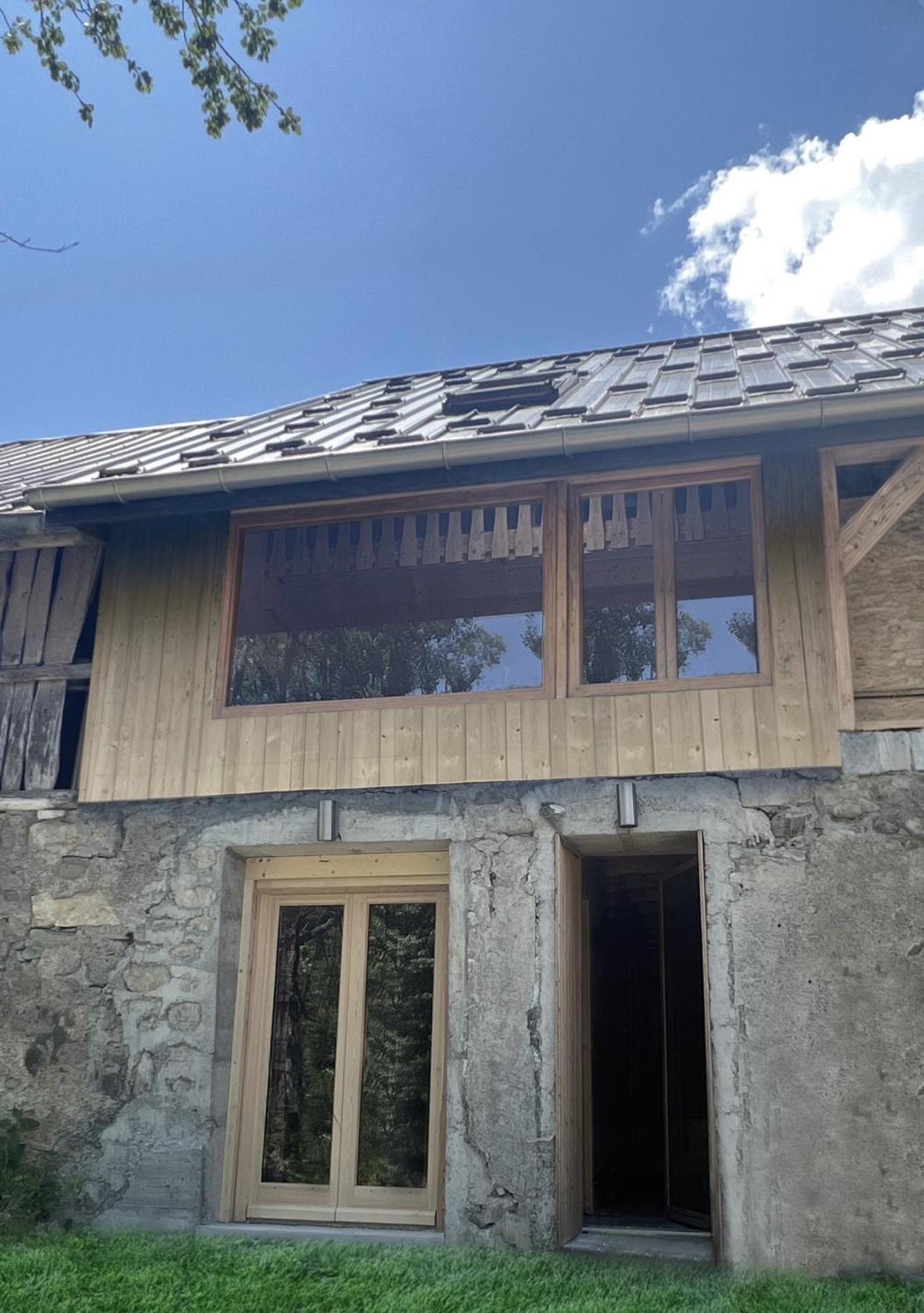 L'Ostal Villa Les Combes  Luaran gambar